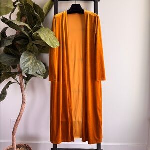 Elegant Gold Velvet Duster